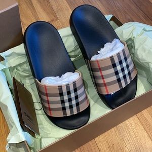 Brand new Burberry slides